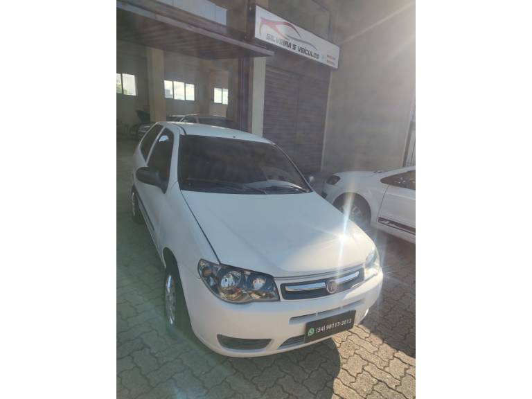 FIAT - PALIO - 2013/2013 - Branca - R$ 21.900,00