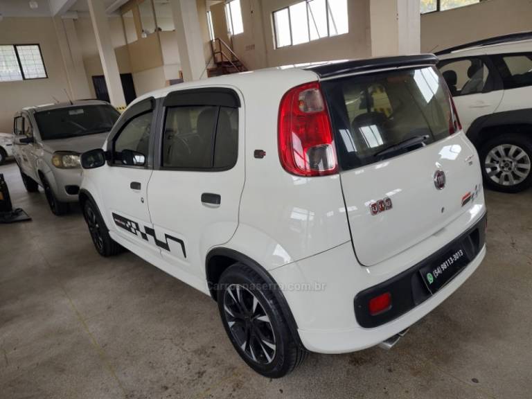 FIAT - UNO - 2013/2014 - Branca - R$ 36.700,00