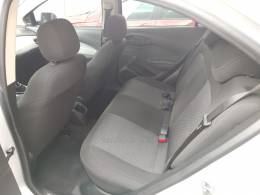 CHEVROLET - ONIX - 2017/2018 - Prata - R$ 53.500,00