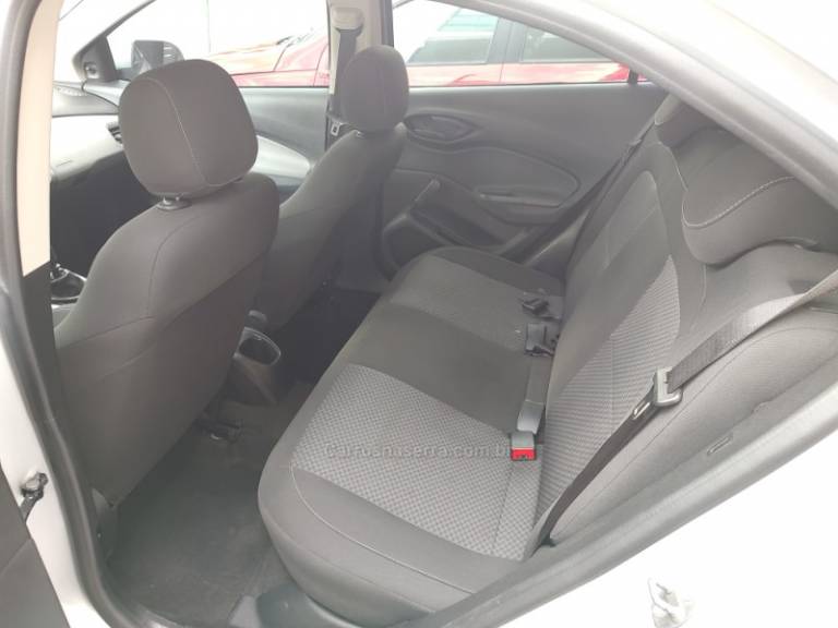 CHEVROLET - ONIX - 2017/2018 - Prata - R$ 53.500,00