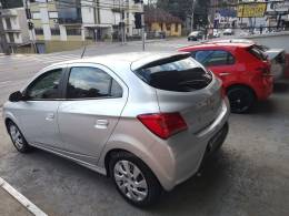 CHEVROLET - ONIX - 2017/2018 - Prata - R$ 53.500,00