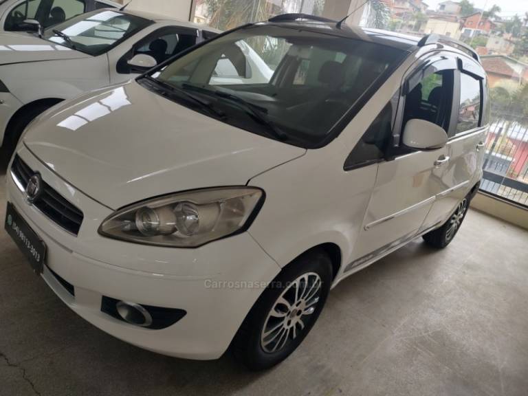 FIAT - IDEA - 2015/2015 - Branca - R$ 36.500,00