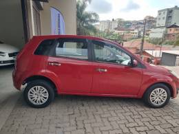 FORD - FIESTA - 2014/2014 - Vermelha - R$ 29.500,00