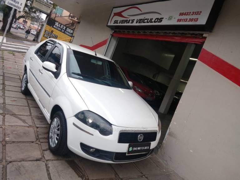 FIAT - SIENA - 2012/2012 - Branca - R$ 28.900,00
