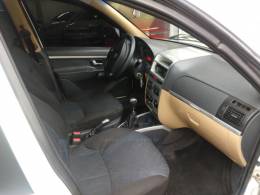 FIAT - SIENA - 2012/2012 - Branca - R$ 28.900,00