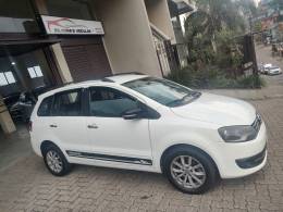 VOLKSWAGEN - SPACEFOX - 2014/2014 - Branca - R$ 37.750,00