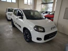 FIAT - UNO - 2013/2014 - Branca - R$ 36.700,00