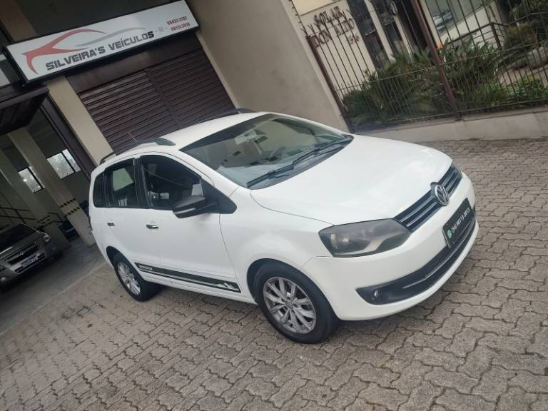 VOLKSWAGEN - SPACEFOX - 2014/2014 - Branca - R$ 37.750,00