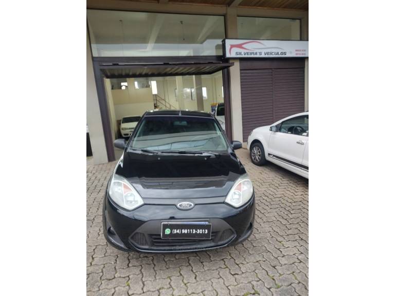 FORD - FIESTA - 2014/2014 - Preta - R$ 33.500,00
