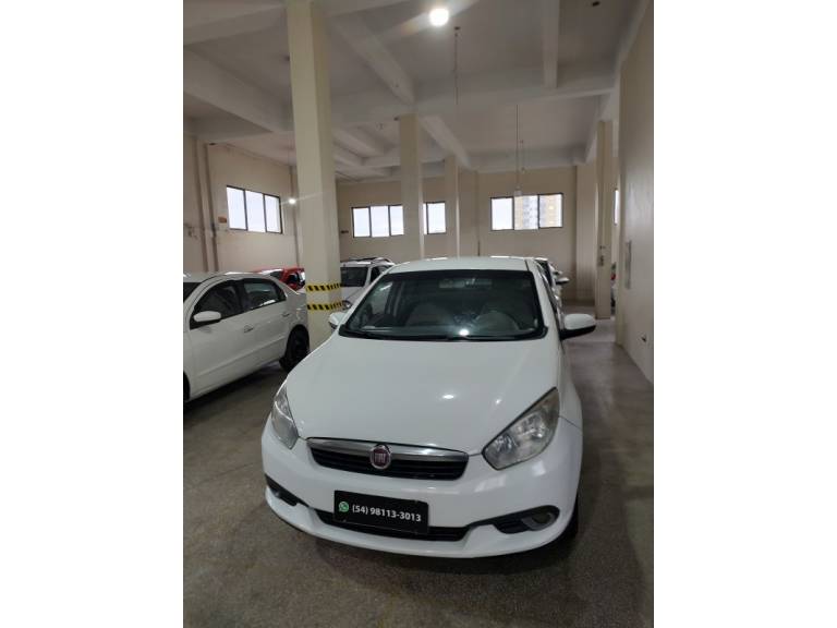 FIAT - GRAND SIENA - 2016/2016 - Branca - R$ 38.900,00