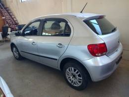 VOLKSWAGEN - GOL - 2013/2014 - Prata - R$ 35.900,00