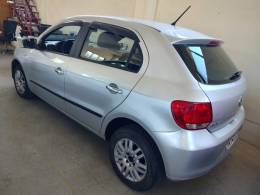 VOLKSWAGEN - GOL - 2013/2014 - Prata - R$ 35.900,00