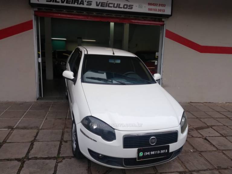 FIAT - SIENA - 2012/2012 - Branca - R$ 28.900,00
