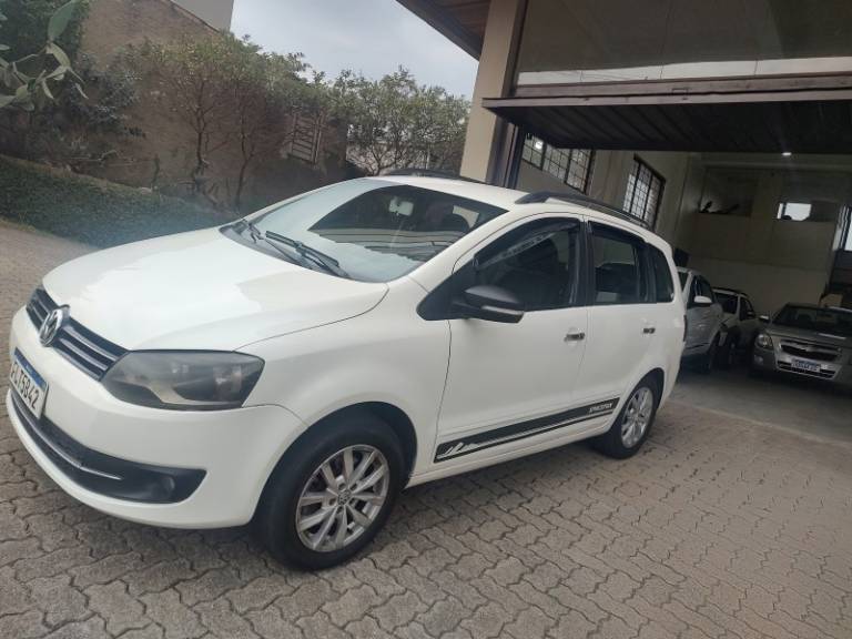 VOLKSWAGEN - SPACEFOX - 2014/2014 - Branca - R$ 37.750,00