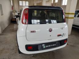 FIAT - UNO - 2013/2014 - Branca - R$ 36.700,00