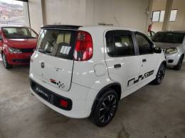 FIAT - UNO - 2013/2014 - Branca - R$ 36.700,00