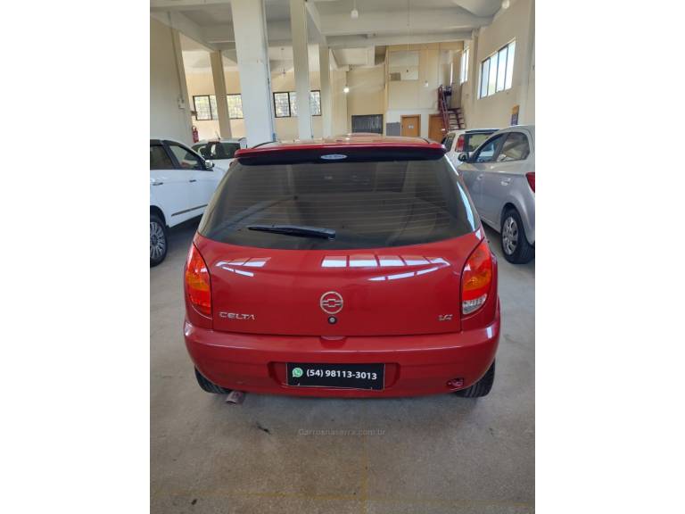 CHEVROLET - CELTA - 2005/2005 - Vermelha - R$ 16.950,00