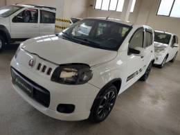 FIAT - UNO - 2013/2014 - Branca - R$ 36.700,00