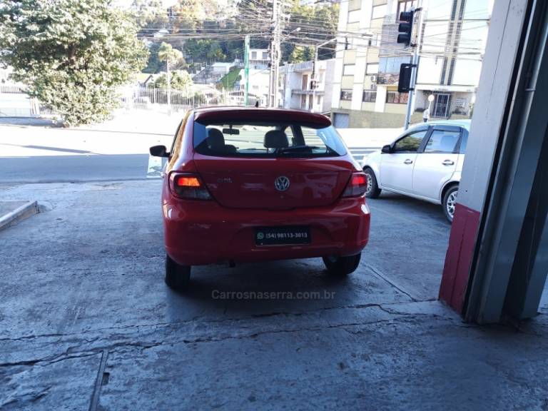 VOLKSWAGEN - GOL - 2013/2013 - Vermelha - R$ 28.900,00