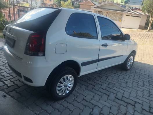 FIAT - PALIO - 2013/2013 - Branca - R$ 21.900,00